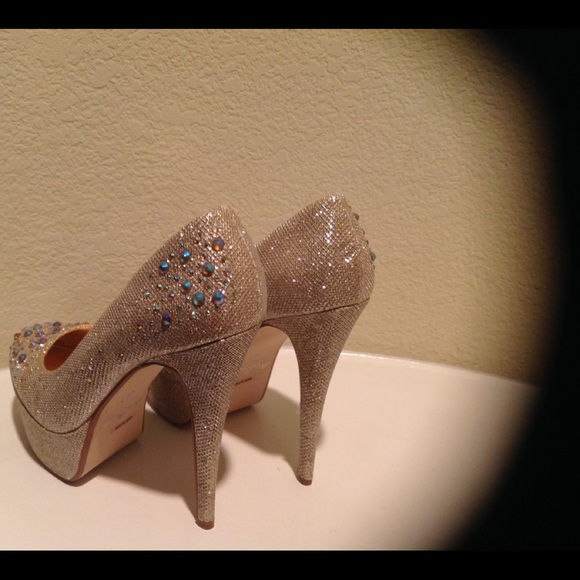 Platform Pumps, 5" Heels by Anne Michelle - Picture 2 of 4
